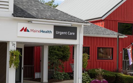 Exterior of the main entrance to MaineHealth Urgent Care in North Conway, NH.