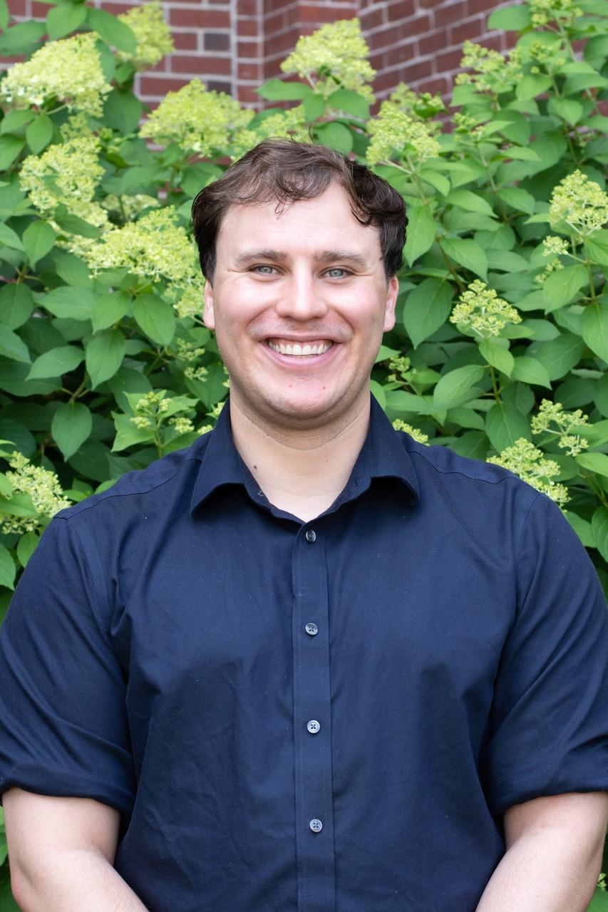 Jeffrey Schulz headshot