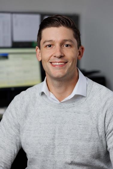 Christopher D Abruzzese