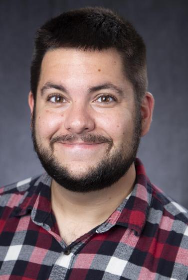 Steven J Aiello