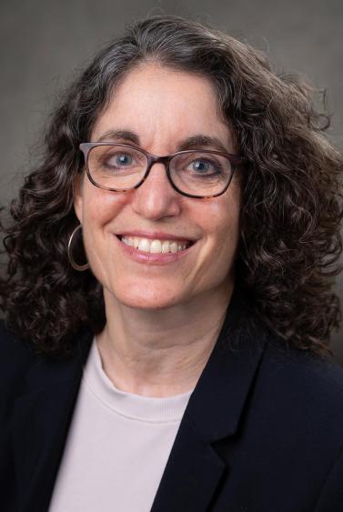 Alison M Samitt