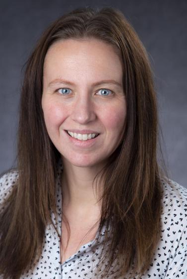 Pamela J Pahel