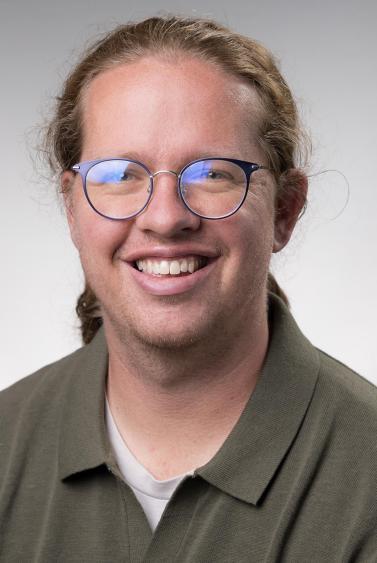 Christopher C Decker