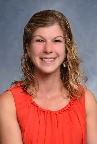 Lisa M DeCesare
